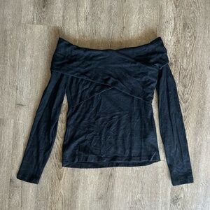 Abercrombie Off-the-Shoulder Black Top